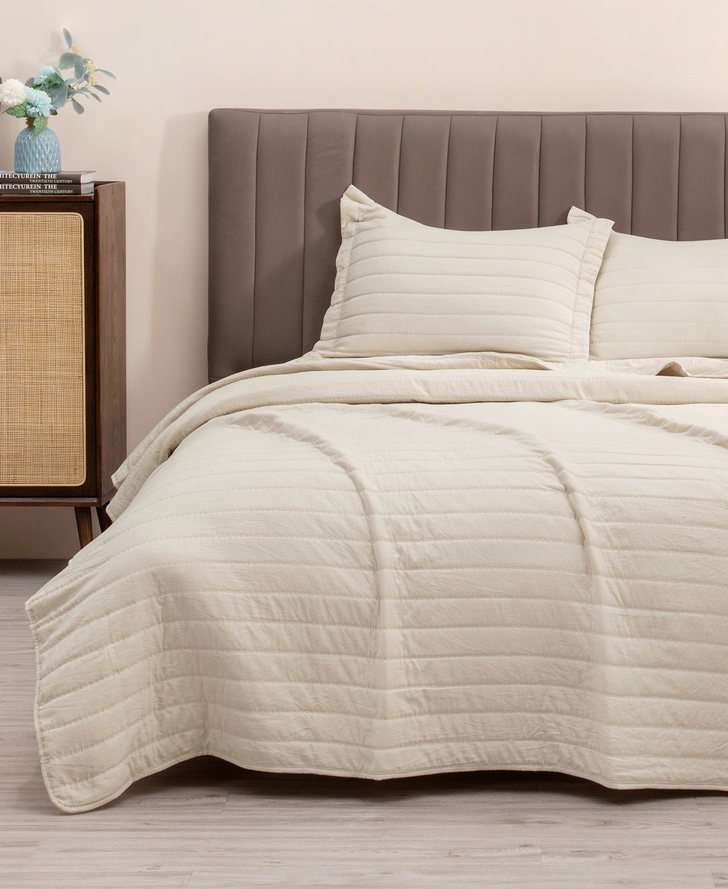 3-Piece Solid Striped Quilt - Virginia Collection