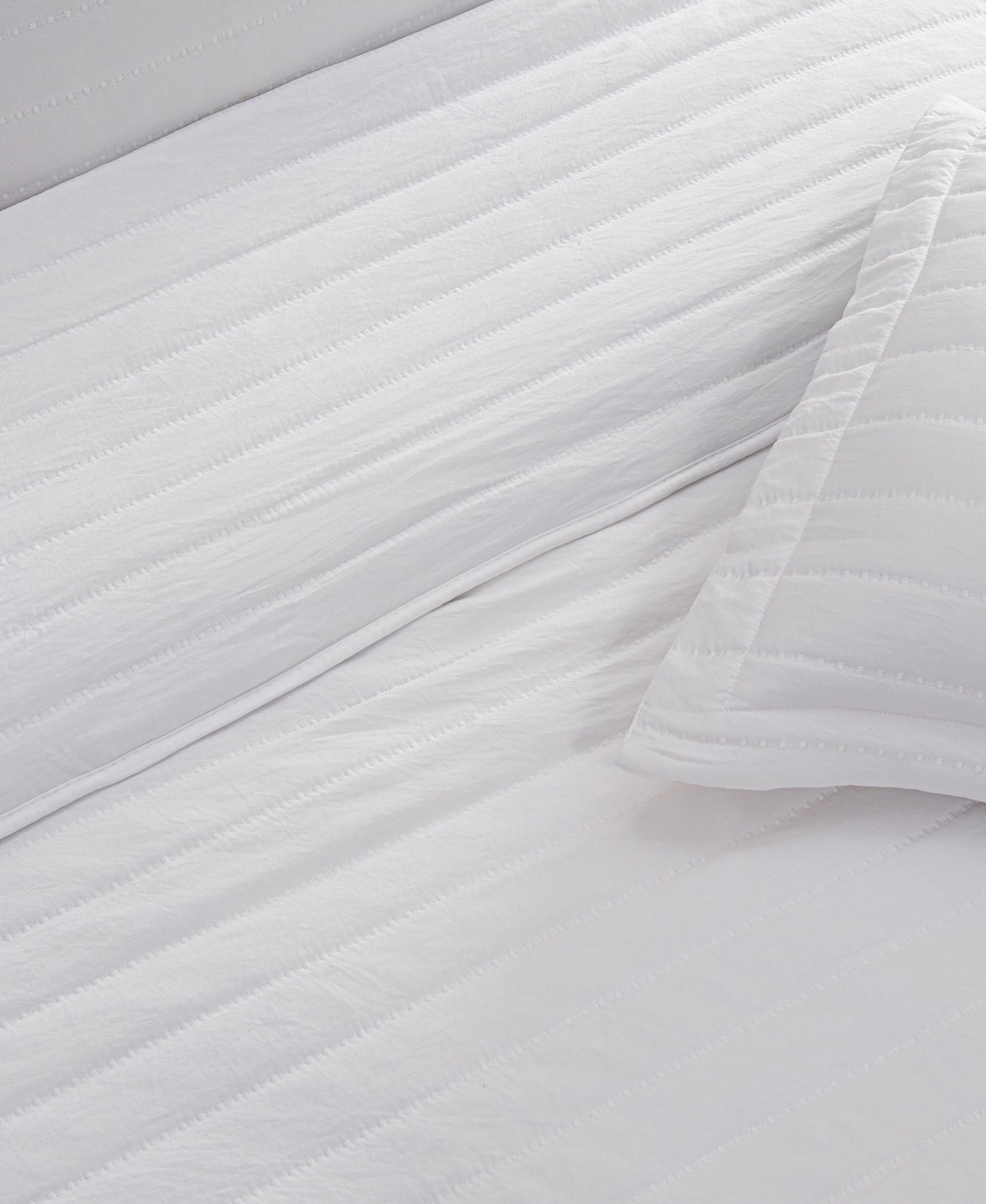 3-Piece Solid Striped Quilt - Virginia Collection
