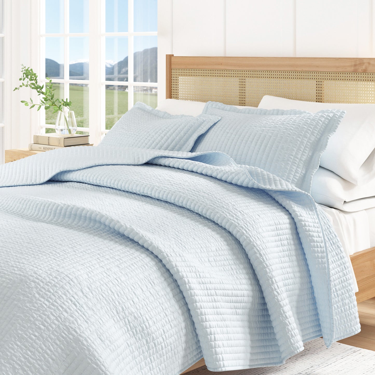 3-Piece Solid Quilt - Alicia Collection