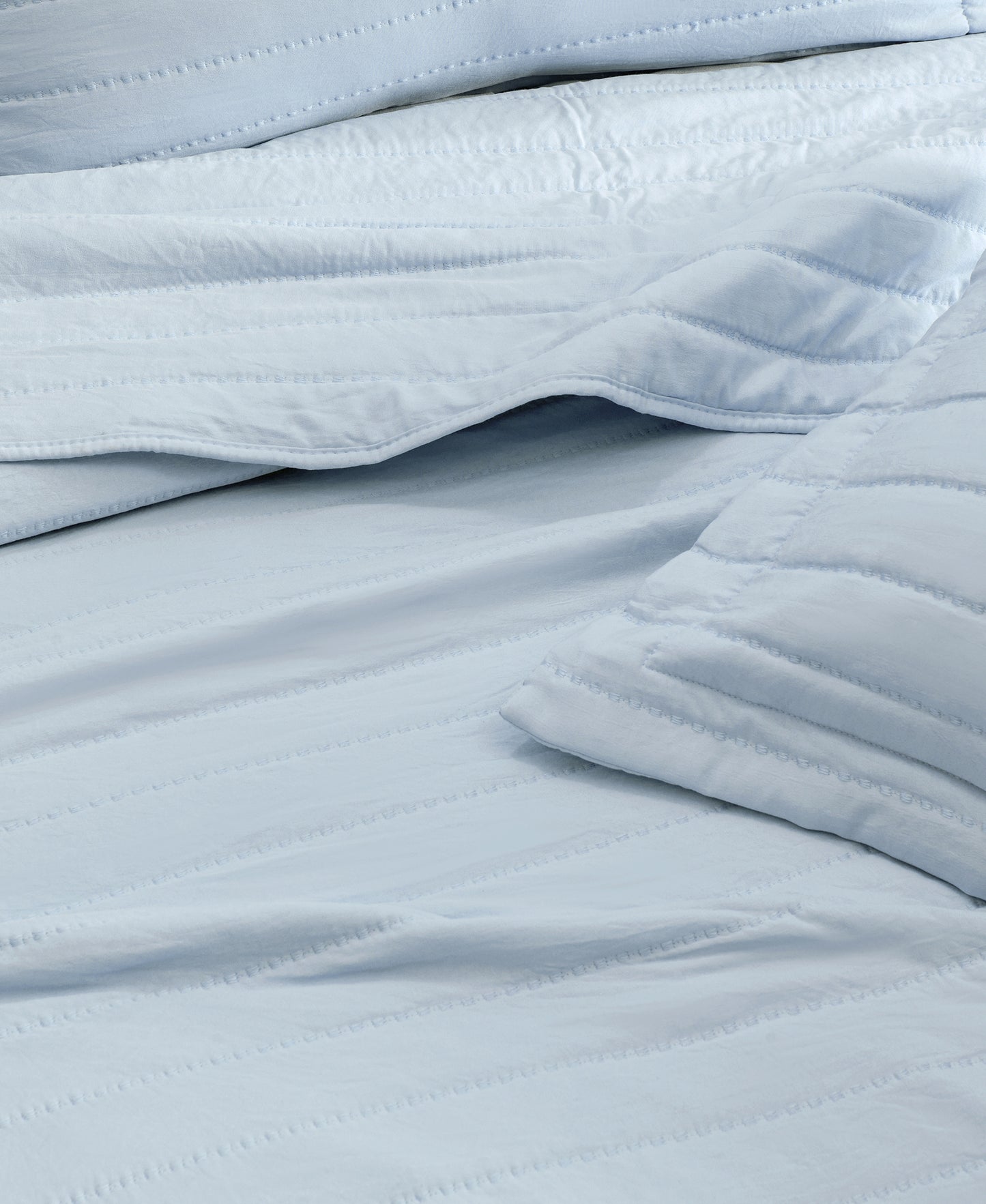 3-Piece Solid Striped Quilt - Virginia Collection