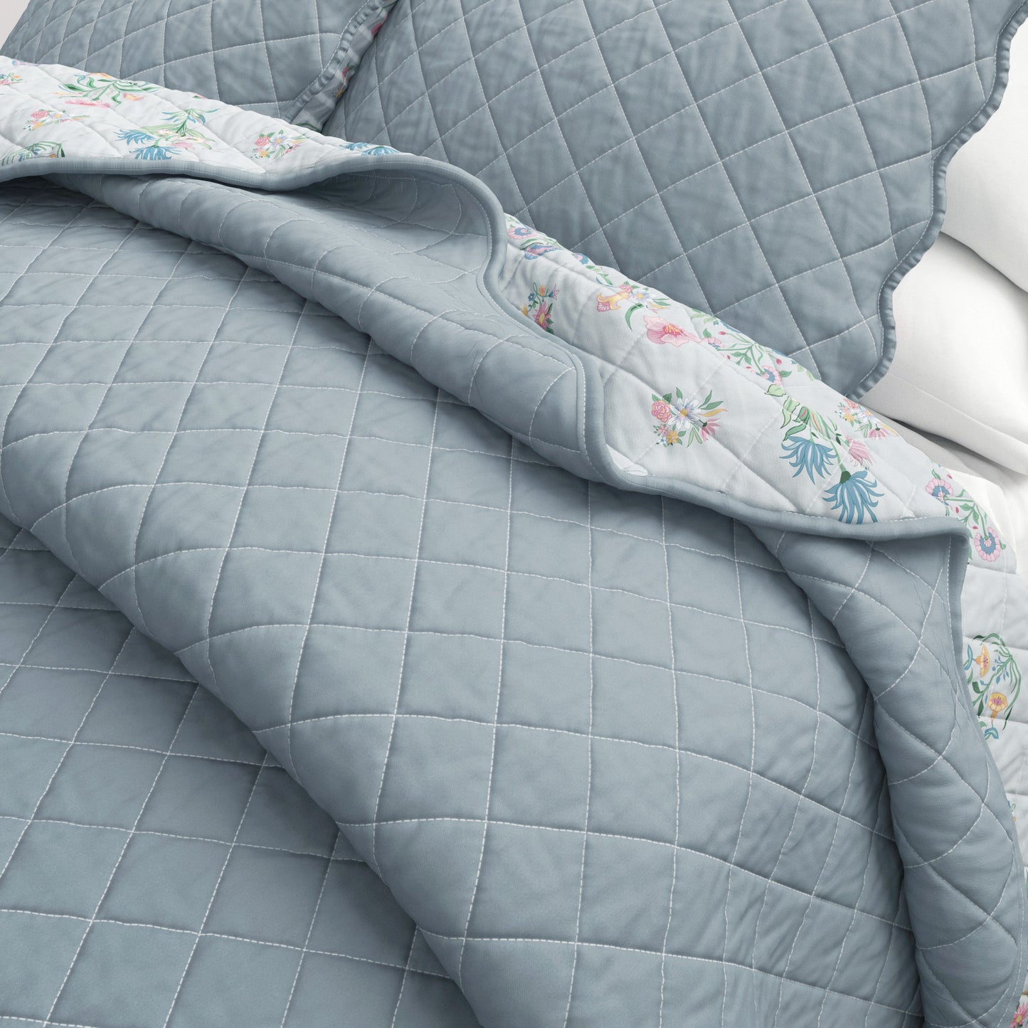 Floral Print & Scallopeded Edge Cotton Quilt Set - Katrin Collection