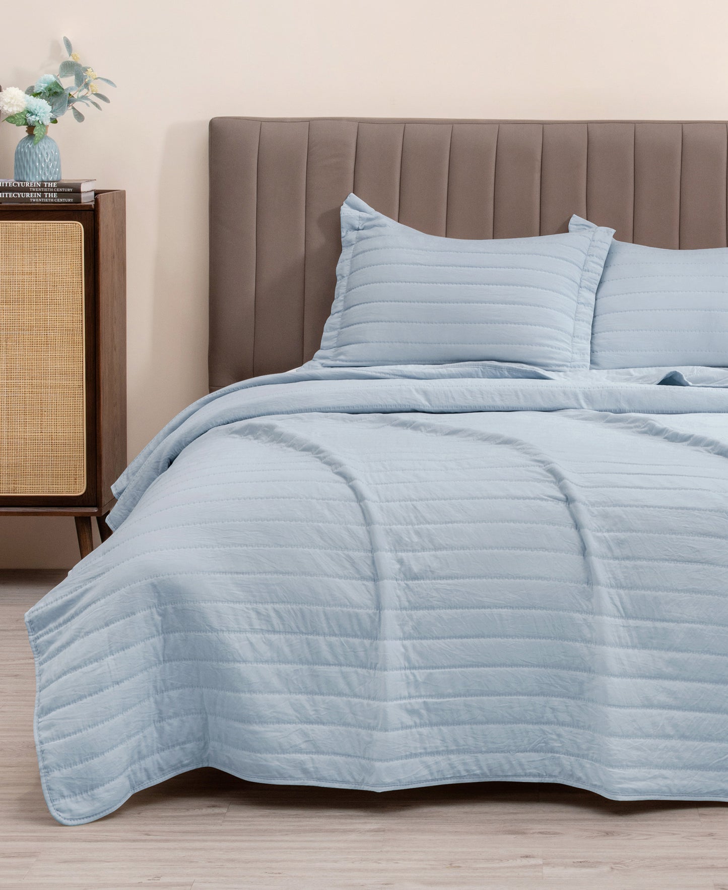3-Piece Solid Striped Quilt - Virginia Collection