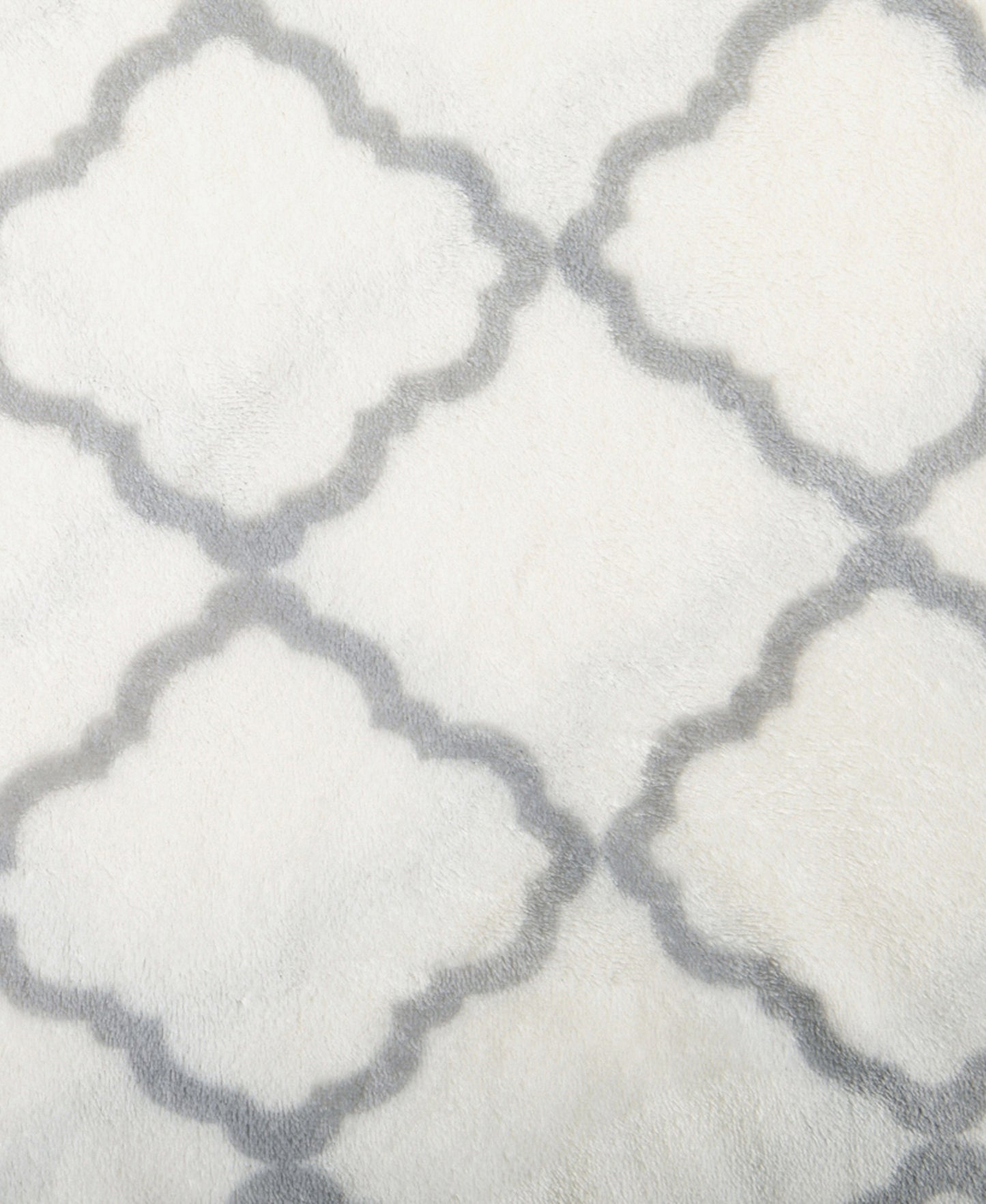 4-Piece Printed Plush Sheet - Velvet Luxe-Lattice Collection