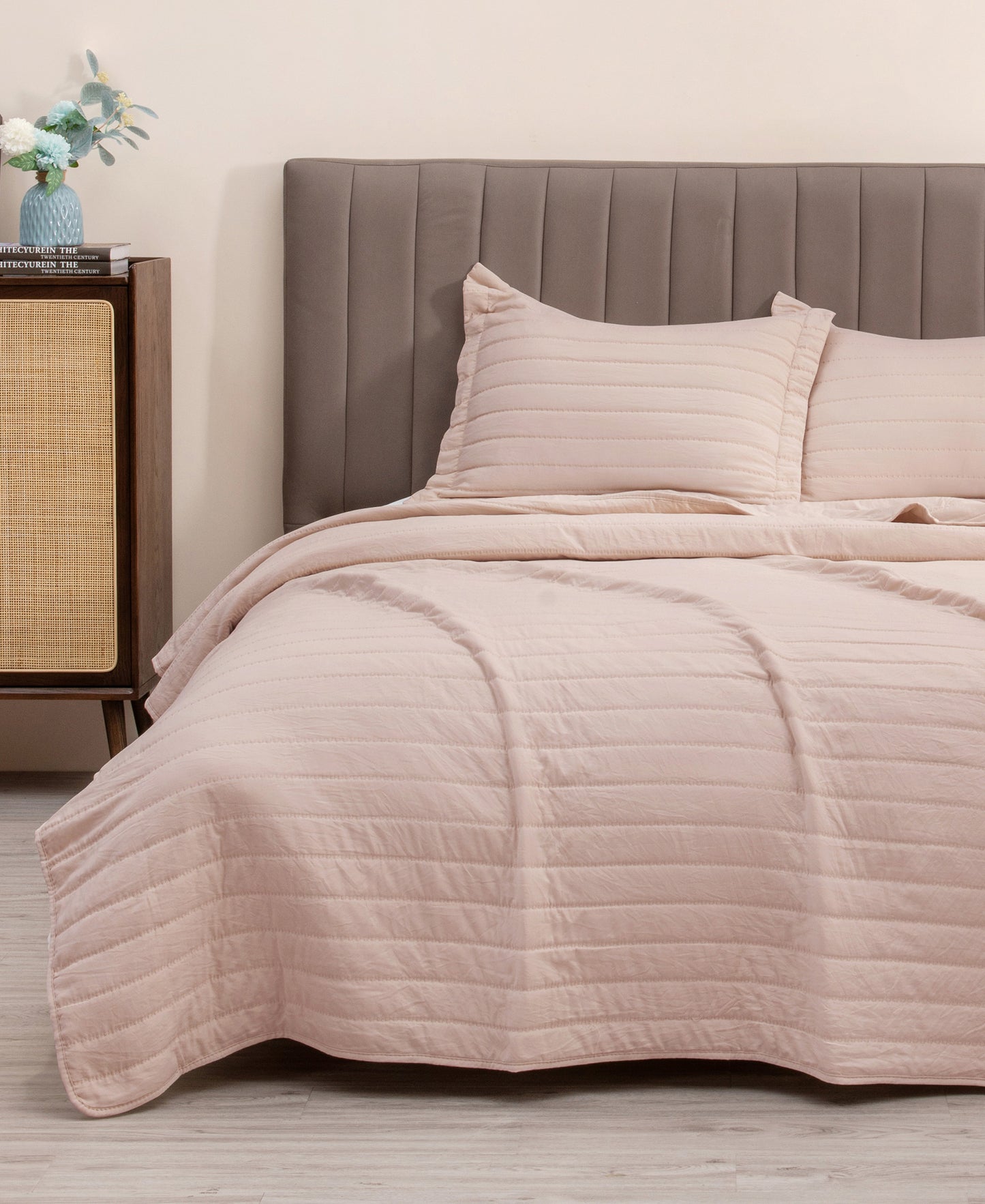 3-Piece Solid Striped Quilt - Virginia Collection