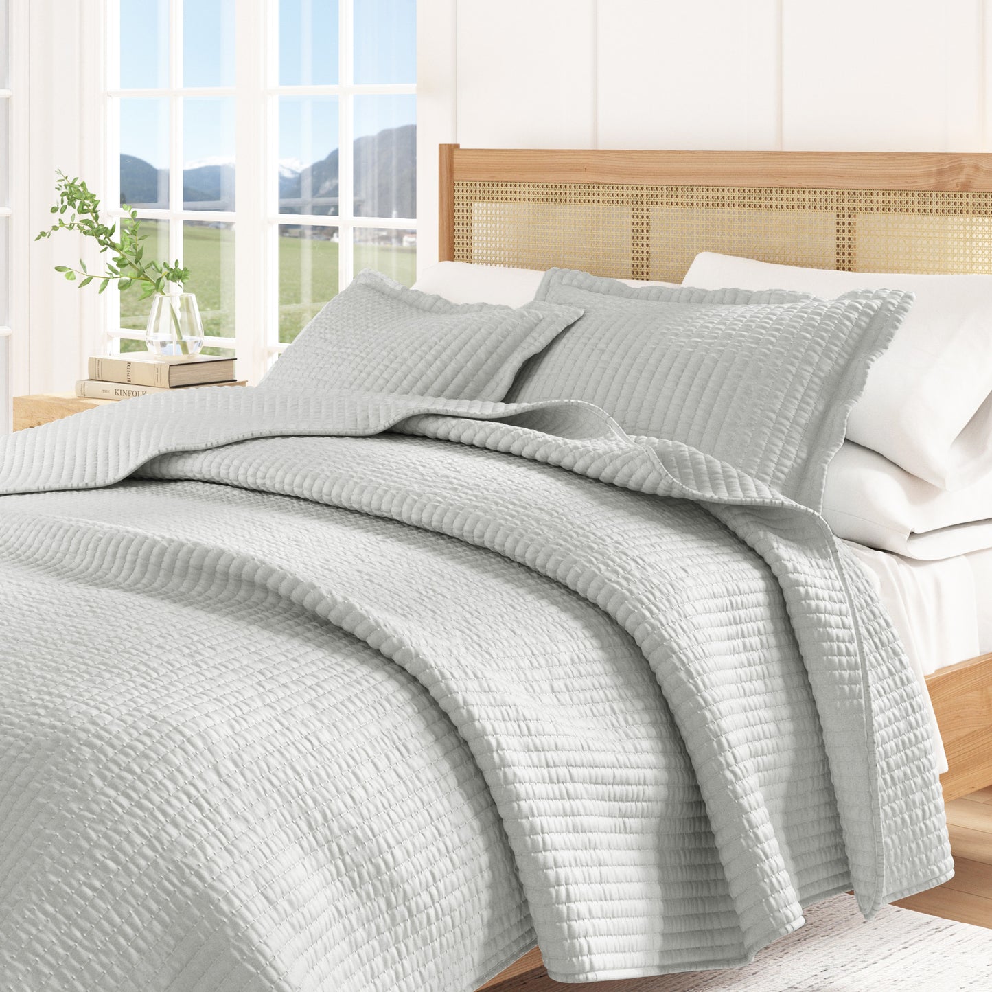 3-Piece Solid Quilt - Alicia Collection