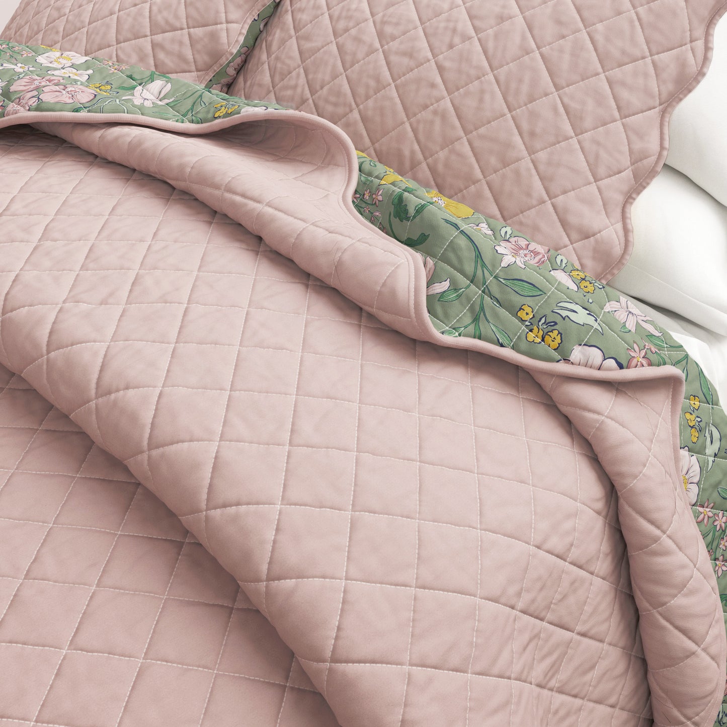 Floral Print & Scallopeded Edge Cotton Quilt Set - Gwen Collection