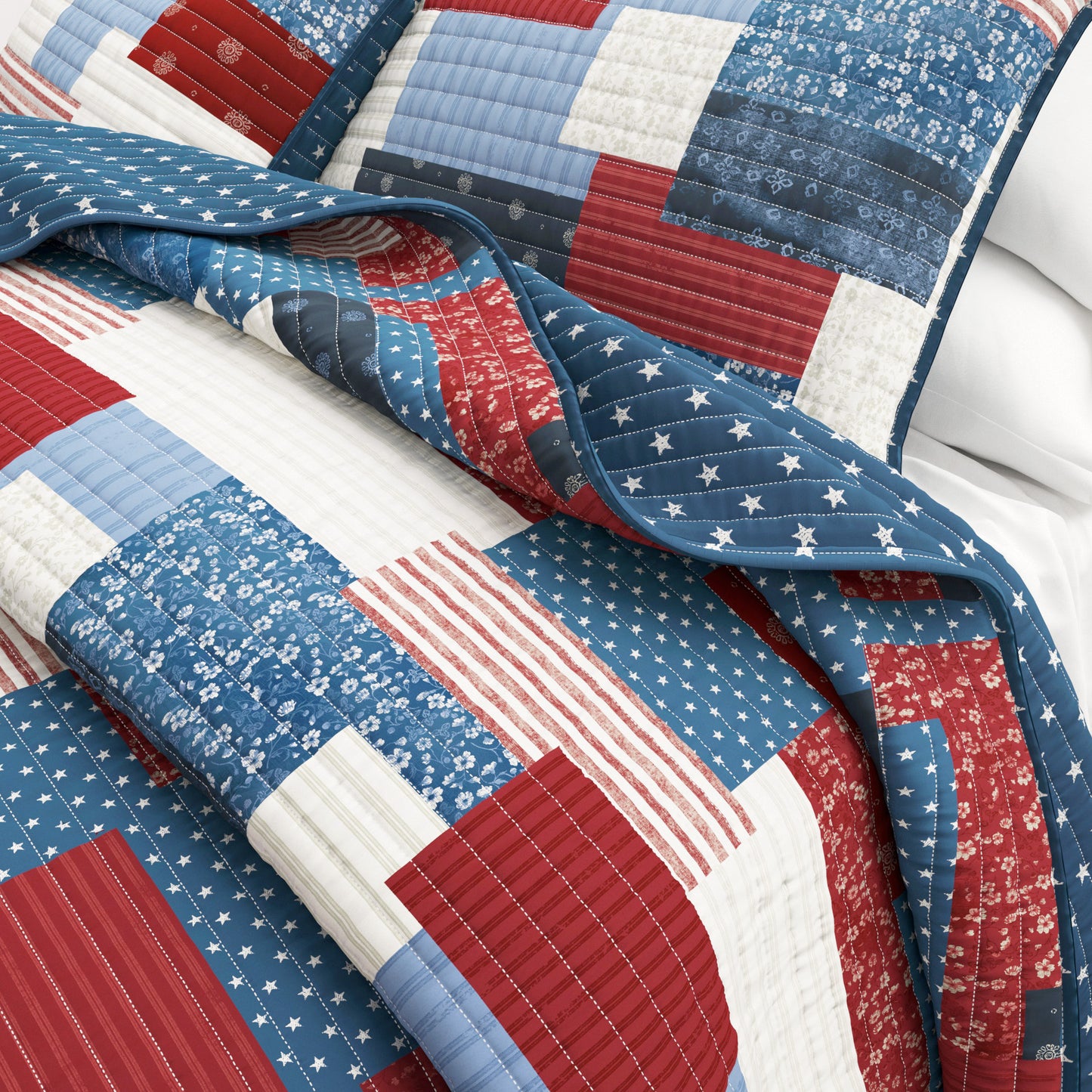 Americana Patchwork Quilt Set - Lowel Collection