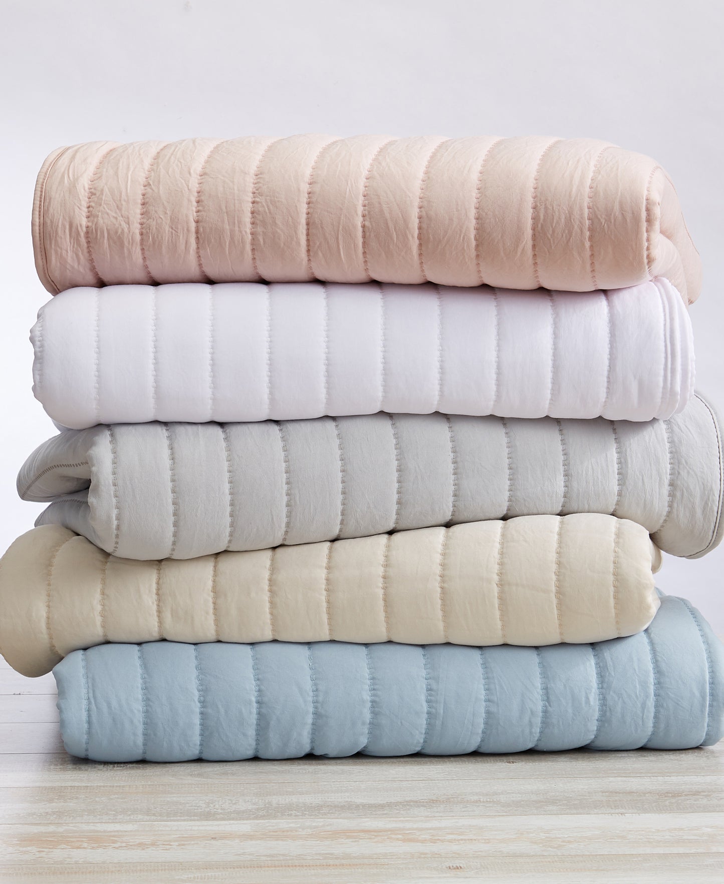 3-Piece Solid Striped Quilt - Virginia Collection