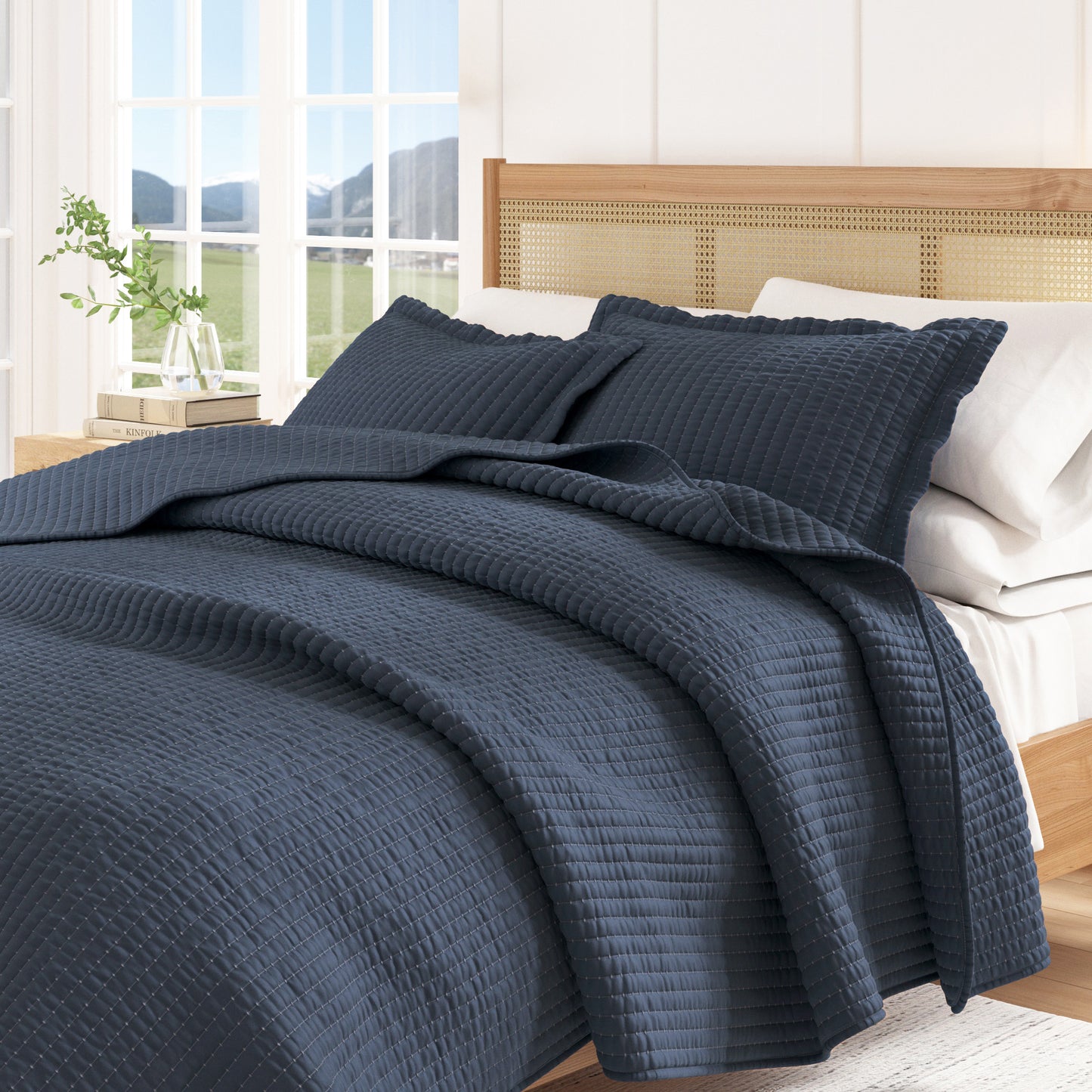 3-Piece Solid Quilt - Alicia Collection