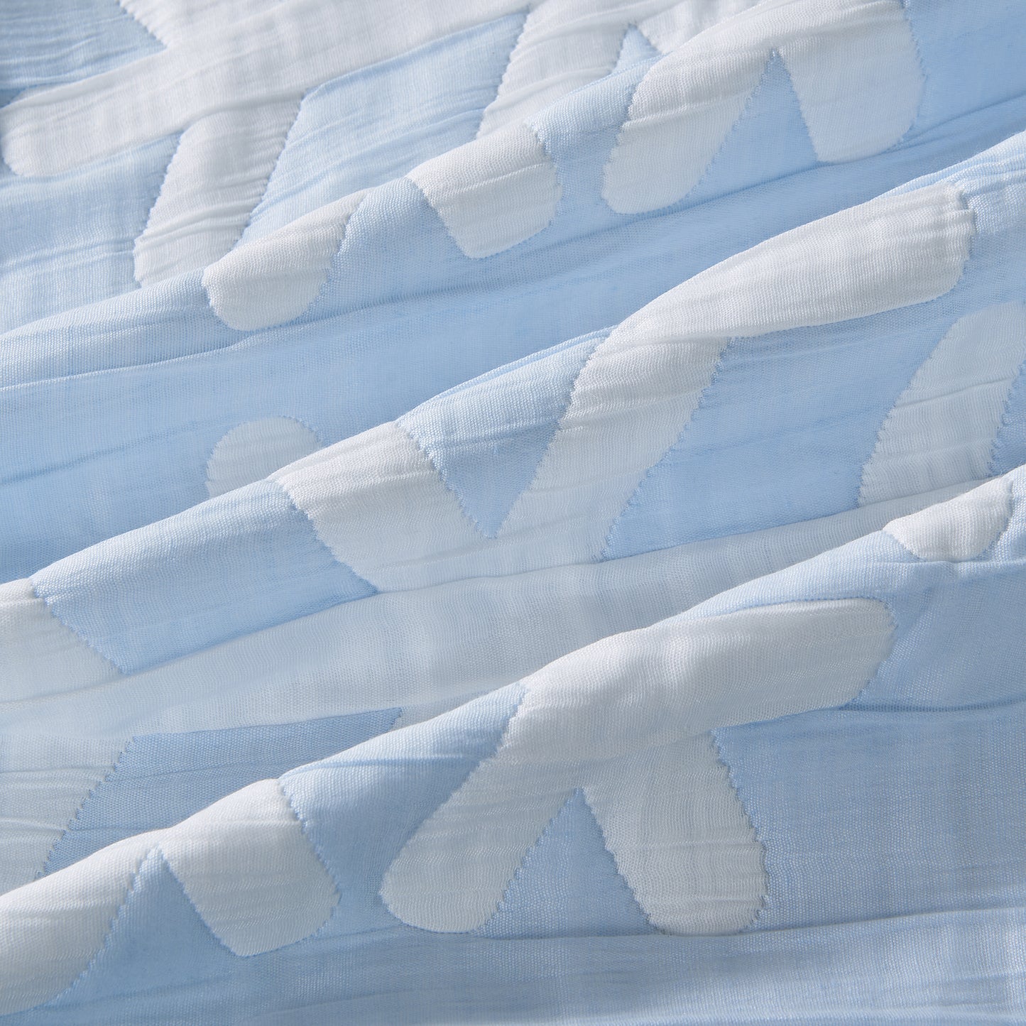 Matelassé Snowflake Quilt Set - Nino Collection