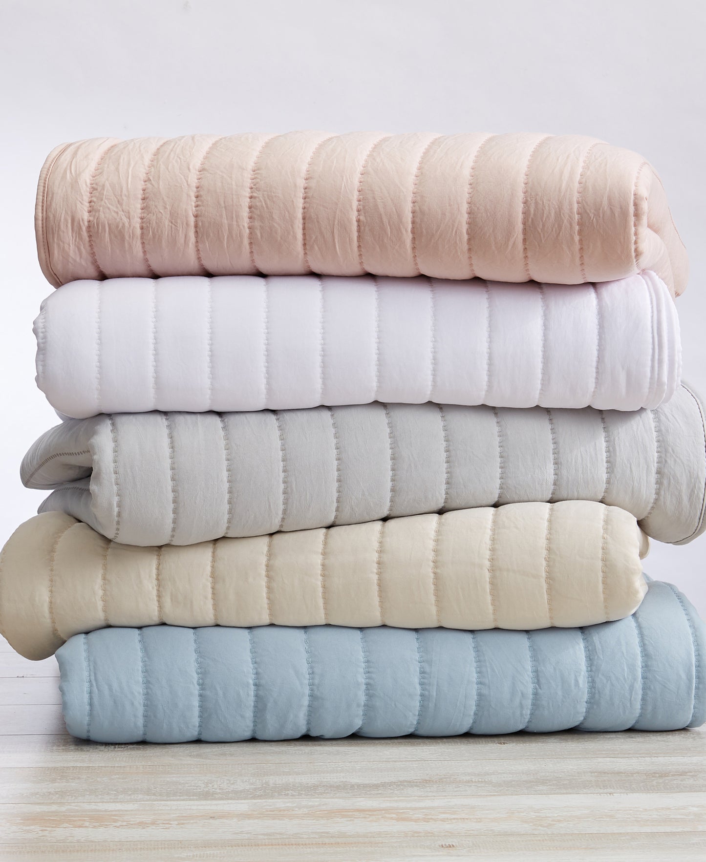 3-Piece Solid Striped Quilt - Virginia Collection
