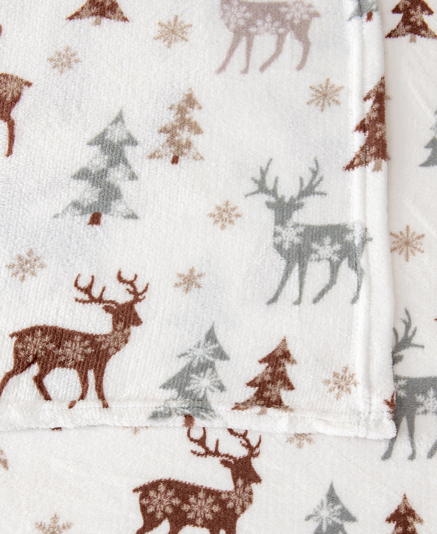 4-Piece Winter Printed Plush Sheet - Velvet Luxe Collection