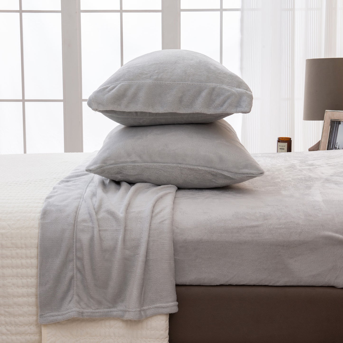 4-Piece Solid Plush Sheet - Velvet Luxe Collection
