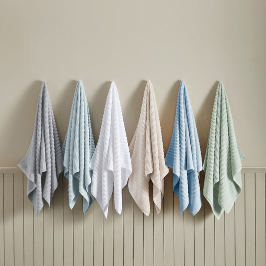4 Pack Combed Cotton Bath Towels - Karina Collection