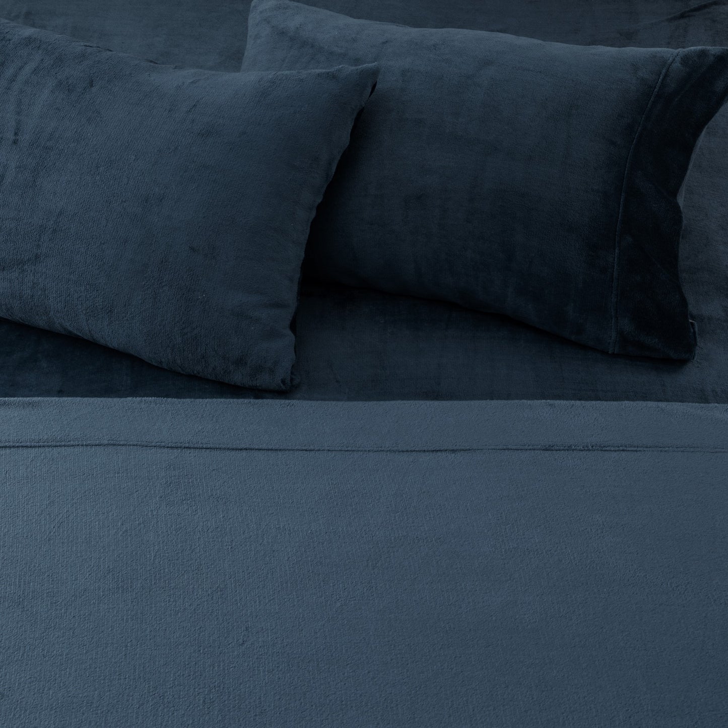 4-Piece Solid Plush Sheet - Velvet Luxe Collection