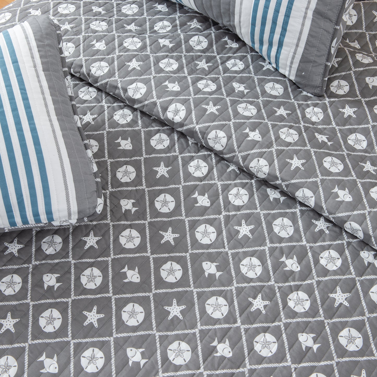 St. Croix Collection Coastal Quilt Set