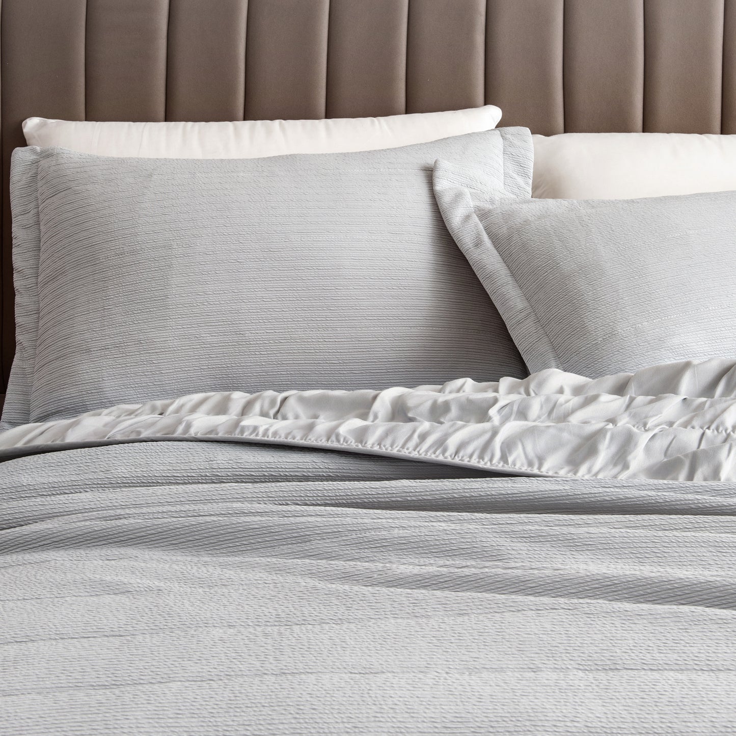 3 Piece Textured Striped Quilt Set - Ellie Collection