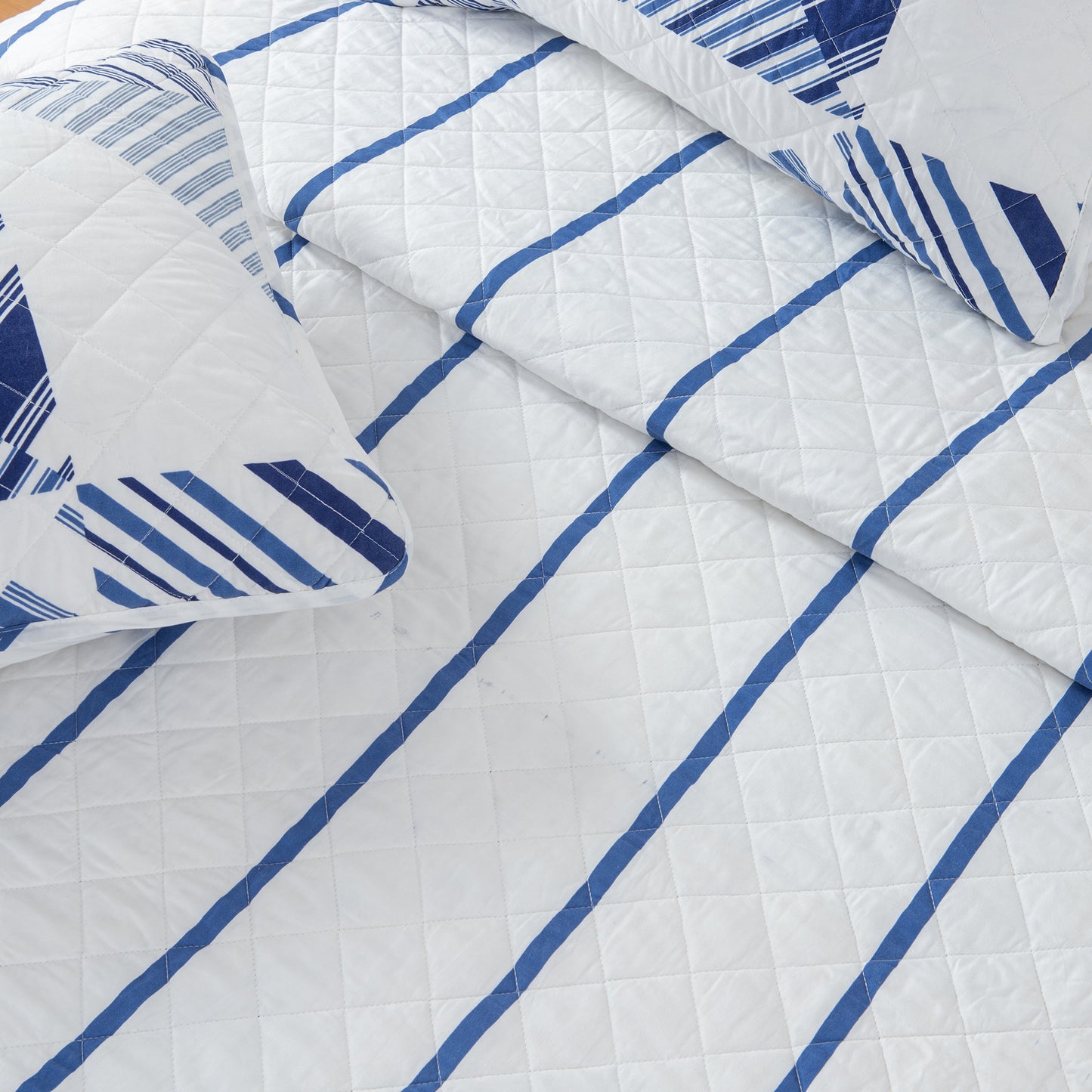 3-Piece Navy Stripe Quilt - Midnight Bay Collection