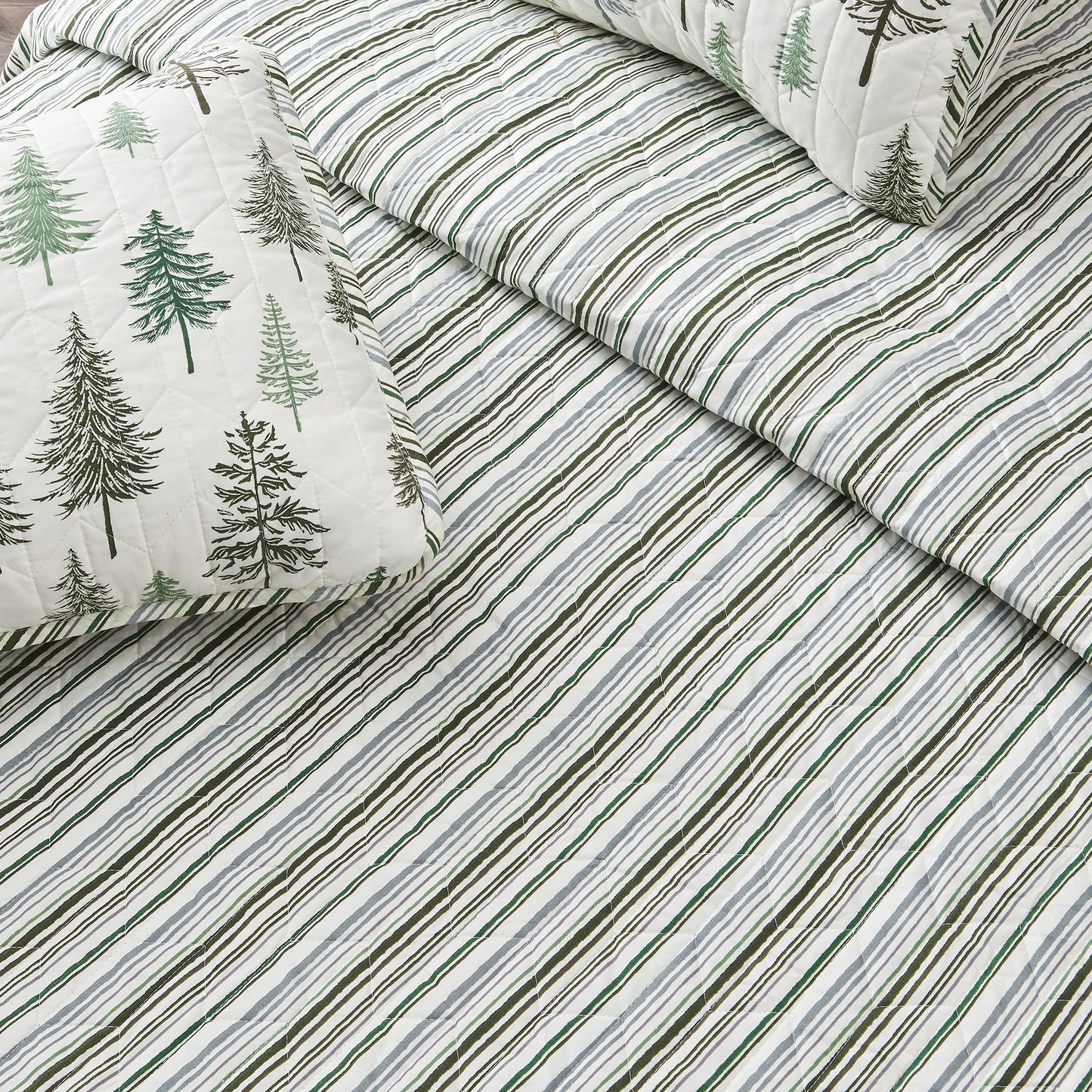 3-Piece Lodge Quilt - Truckee Collection