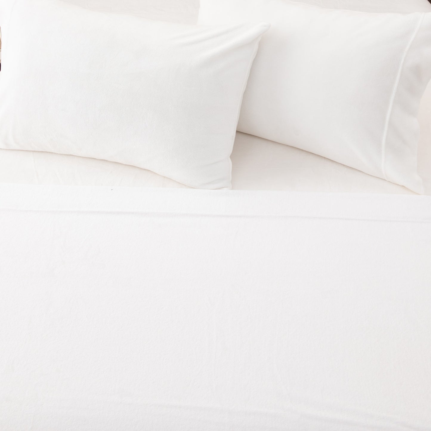 4-Piece Solid Plush Sheet - Velvet Luxe Collection