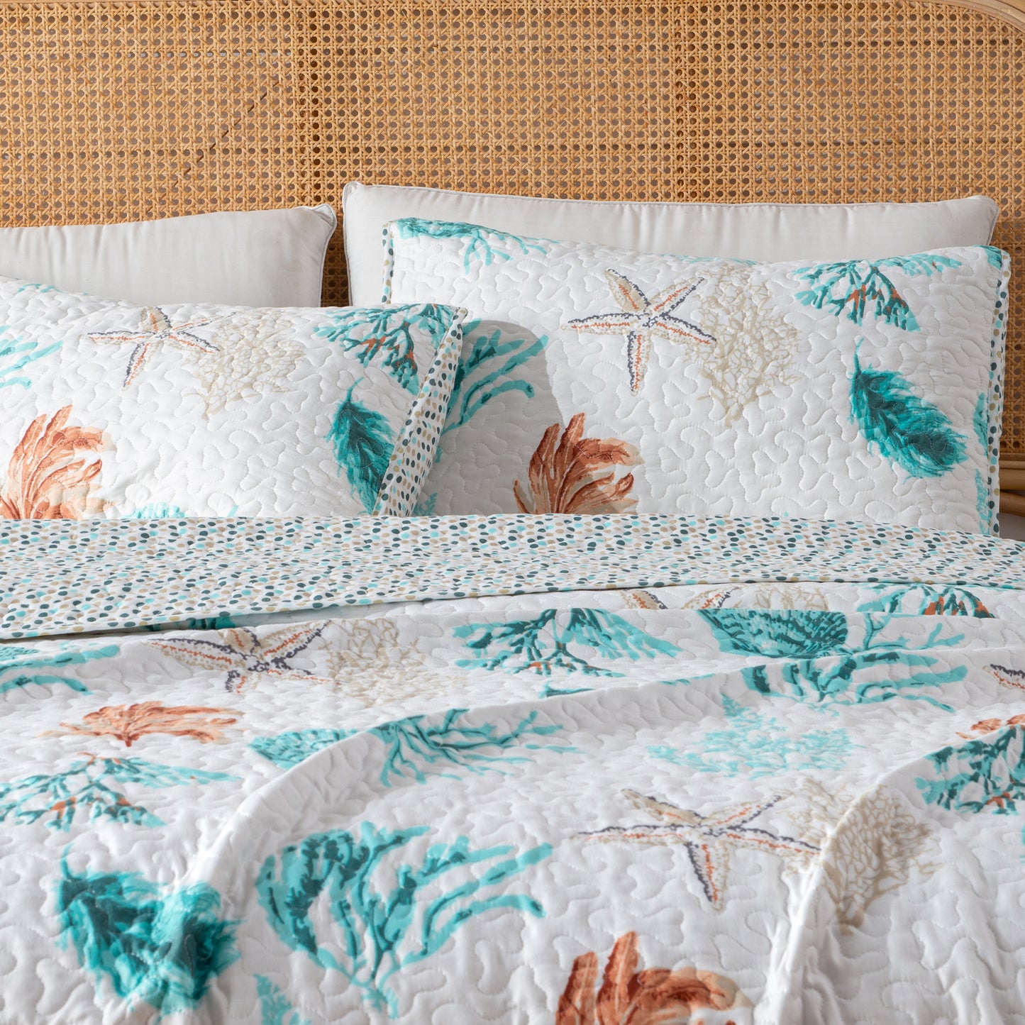 Key West Collection Coastal Quilt Set