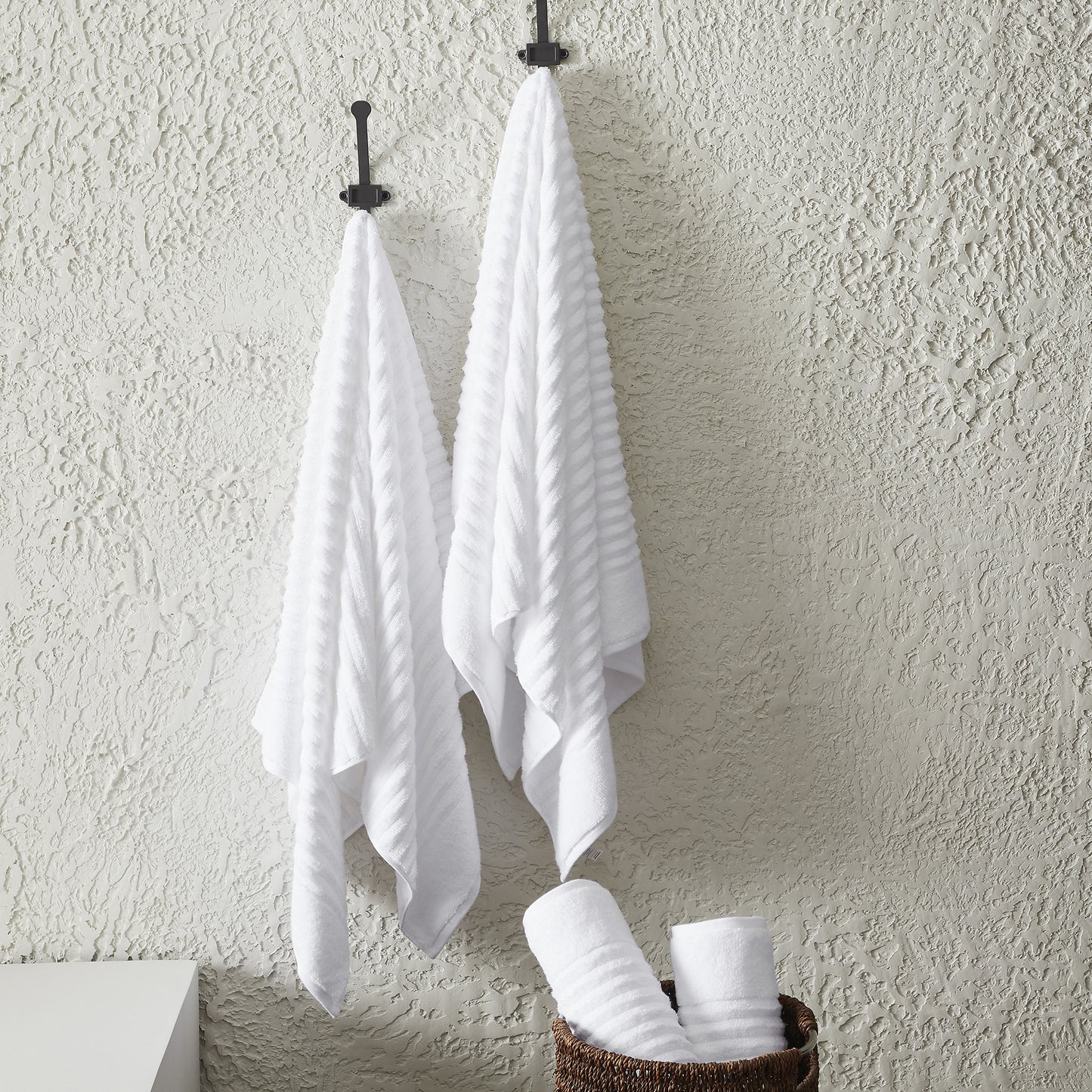 4 Pack Combed Cotton Bath Towels - Karina Collection
