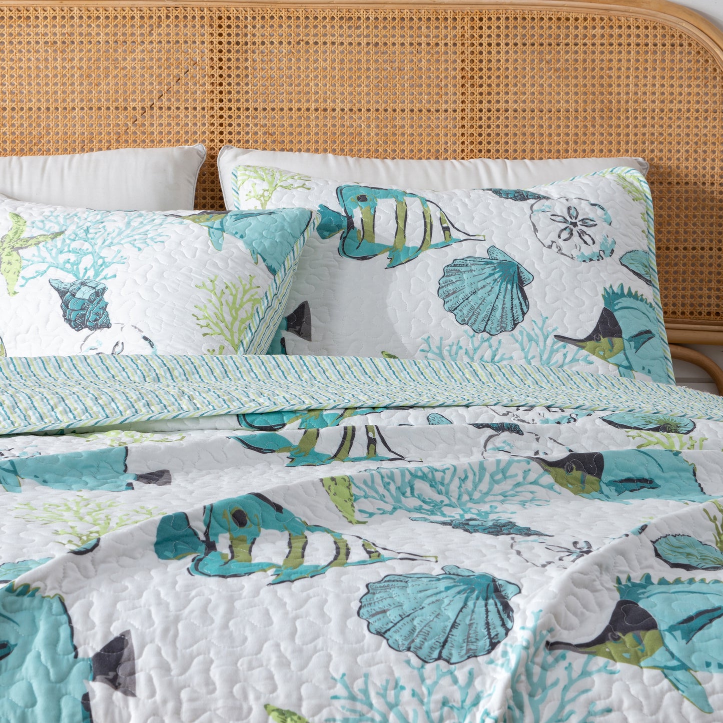 Seaside Collection Quilt Set