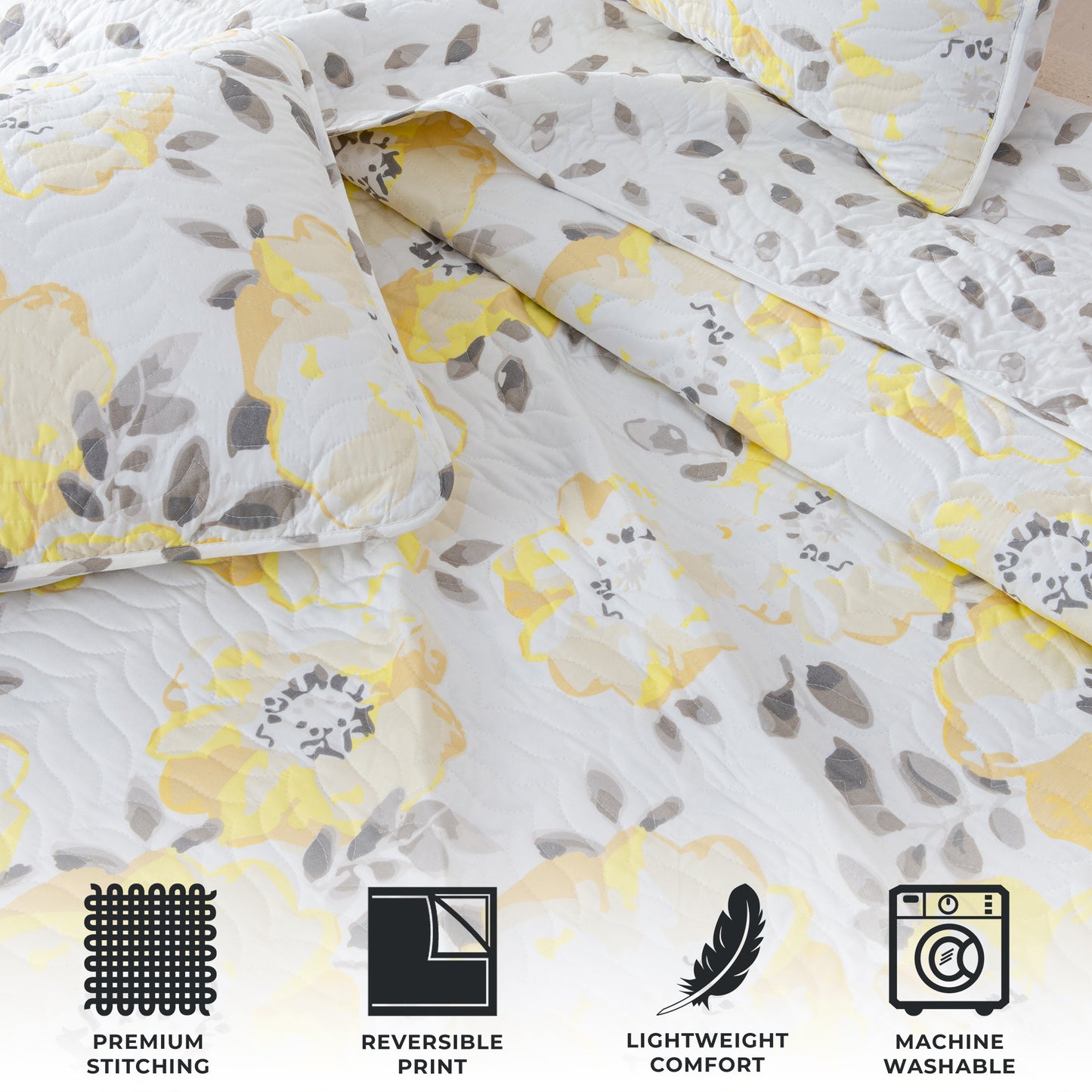 Helene Collection Floral Quilt Set