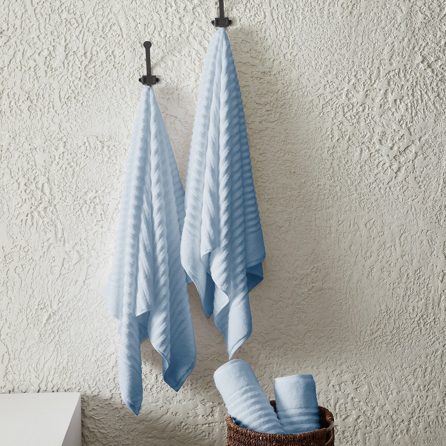 4 Pack Combed Cotton Bath Towels - Karina Collection