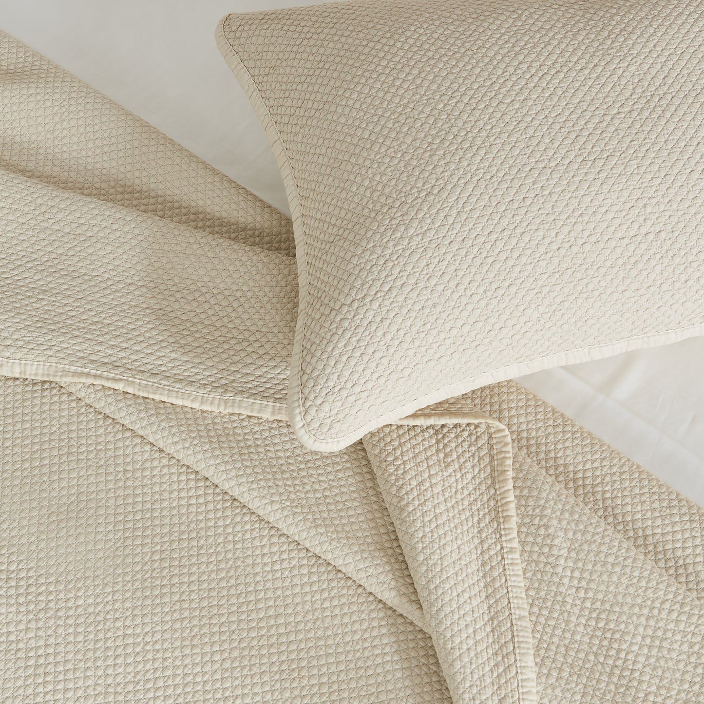 Stonewashed Relaxed Quilt Set - Vittoria Collection