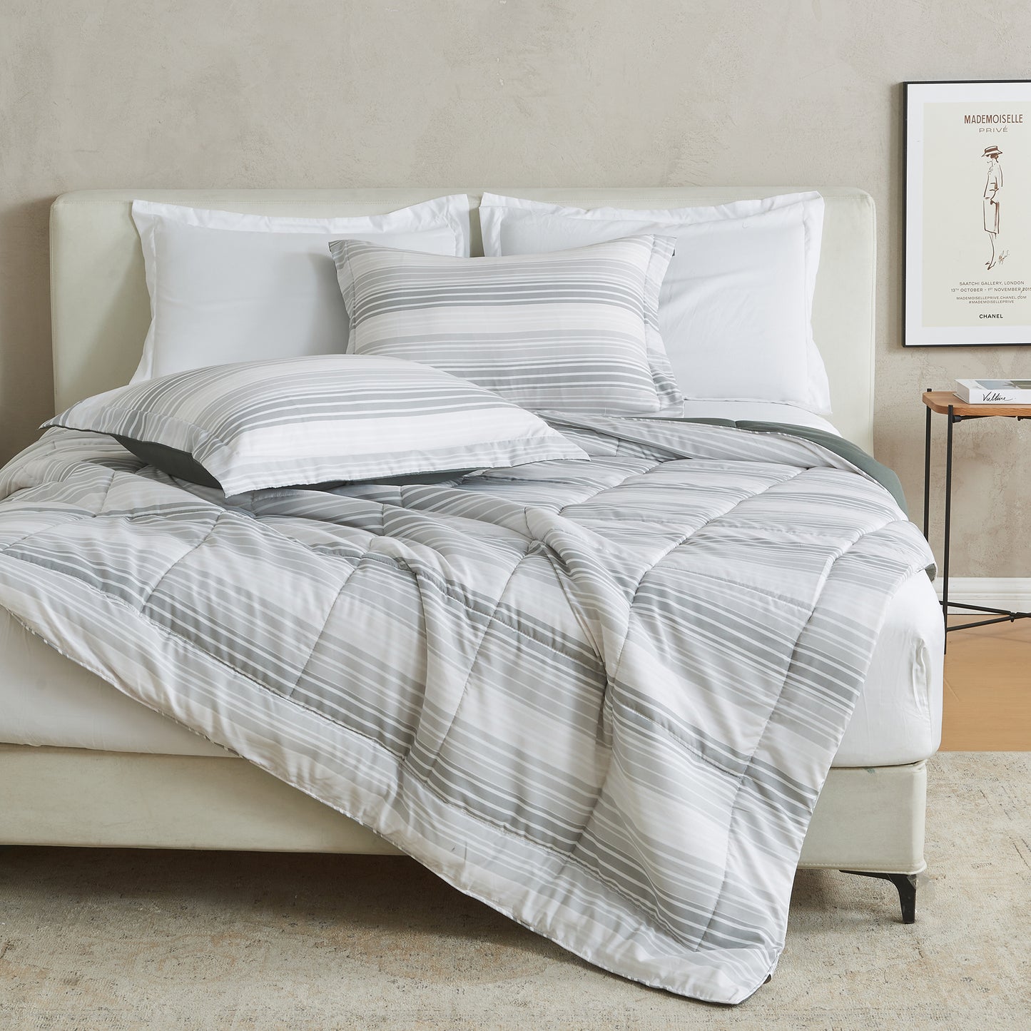 Microfiber Comforter Set with Shams