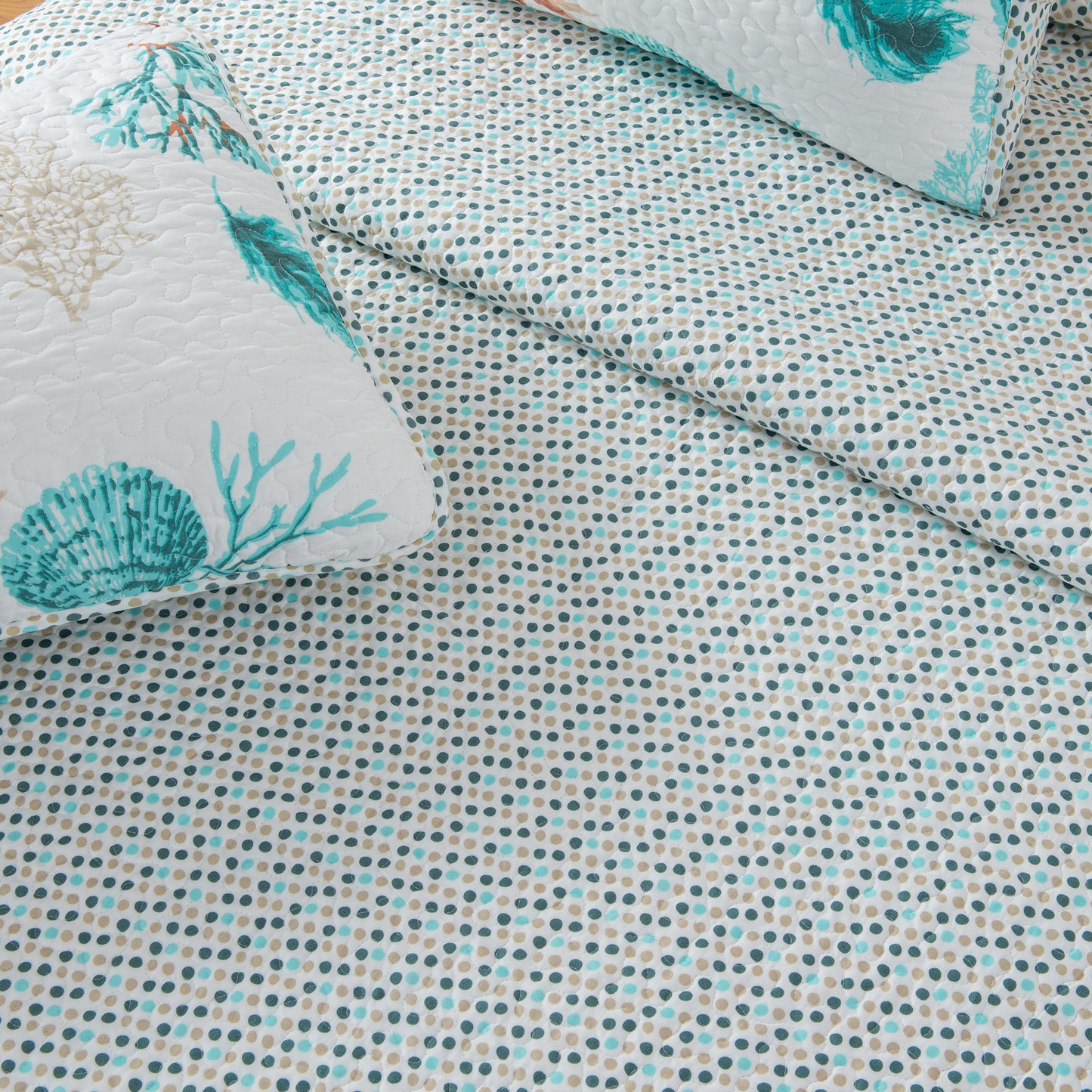 Key West Collection Coastal Quilt Set