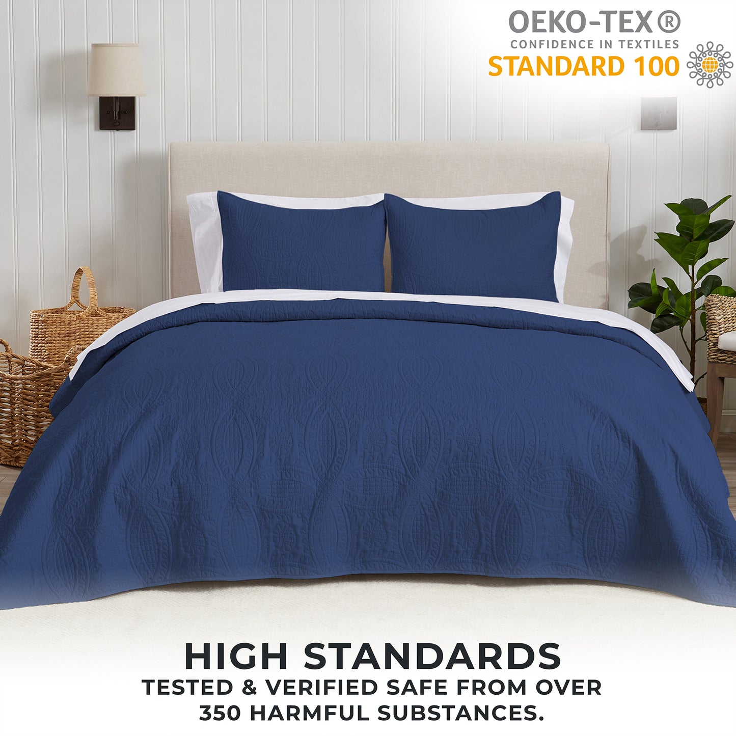 3-Piece Oversized Medallion Quilt Set - Clara Collection