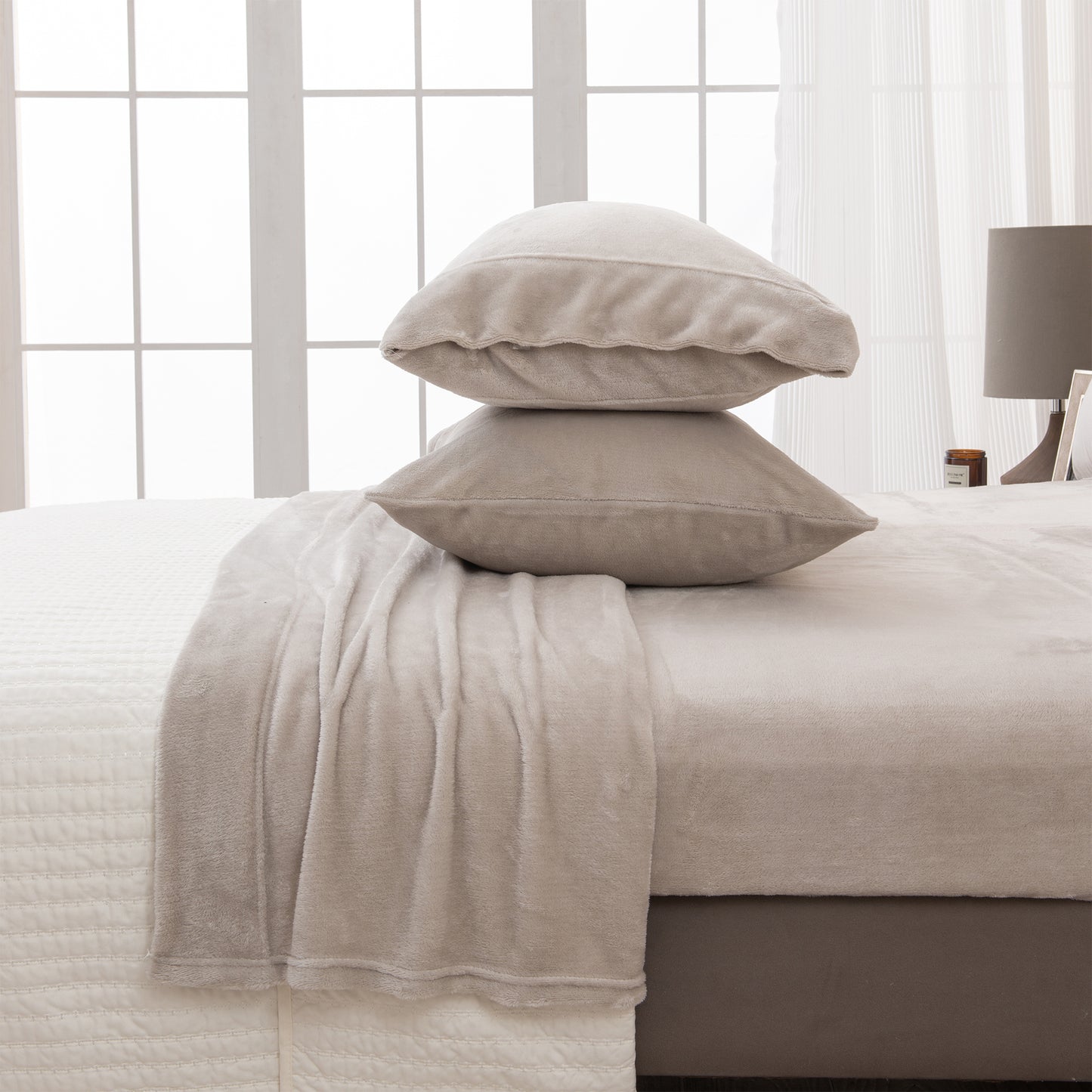 4-Piece Solid Plush Sheet - Velvet Luxe Collection