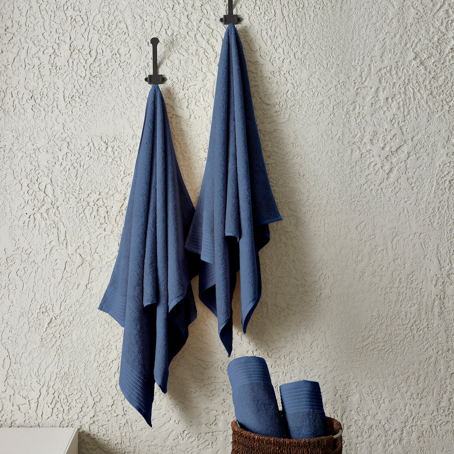 4 Pack Cotton Bath Towels - Kasper Collection