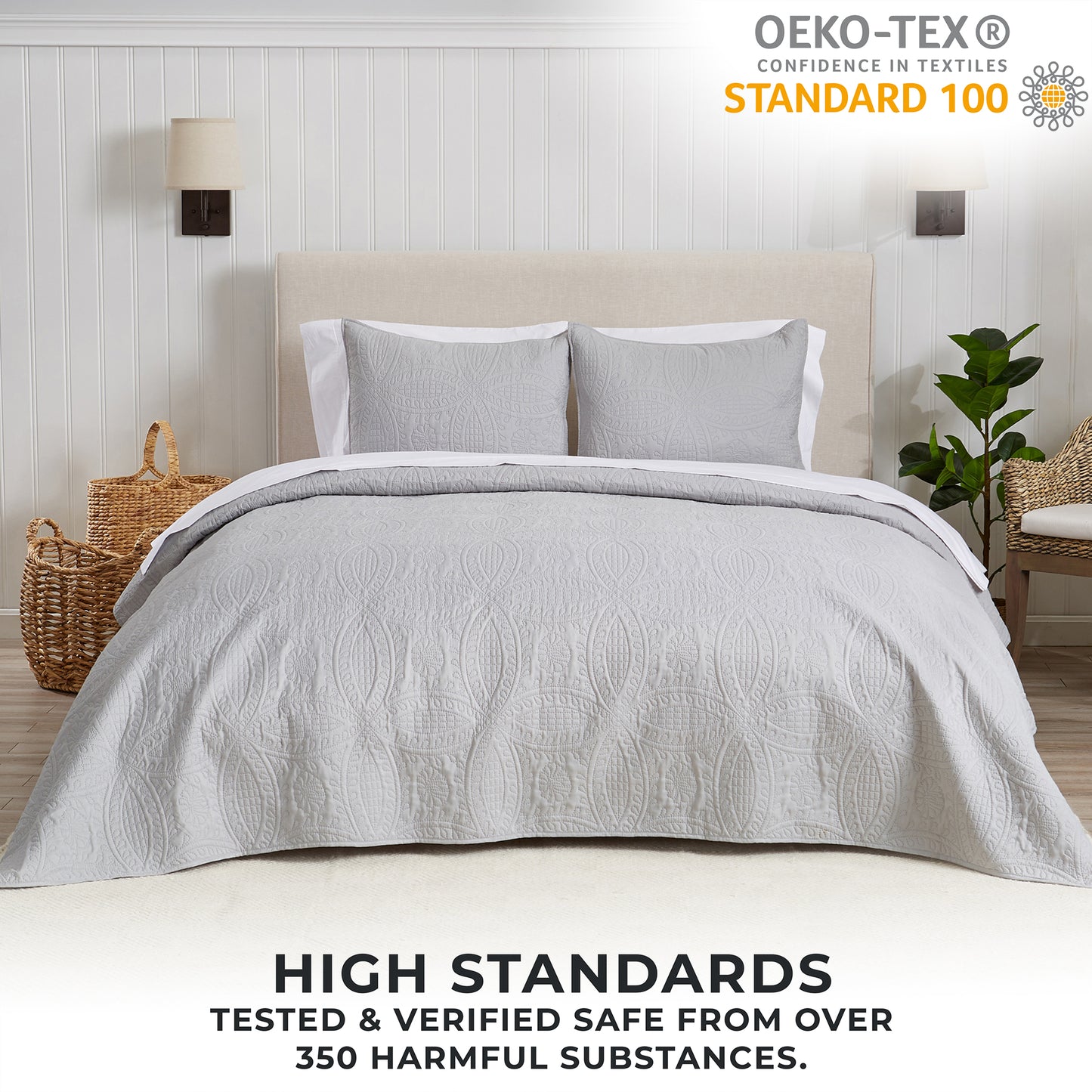3-Piece Oversized Medallion Quilt Set - Clara Collection