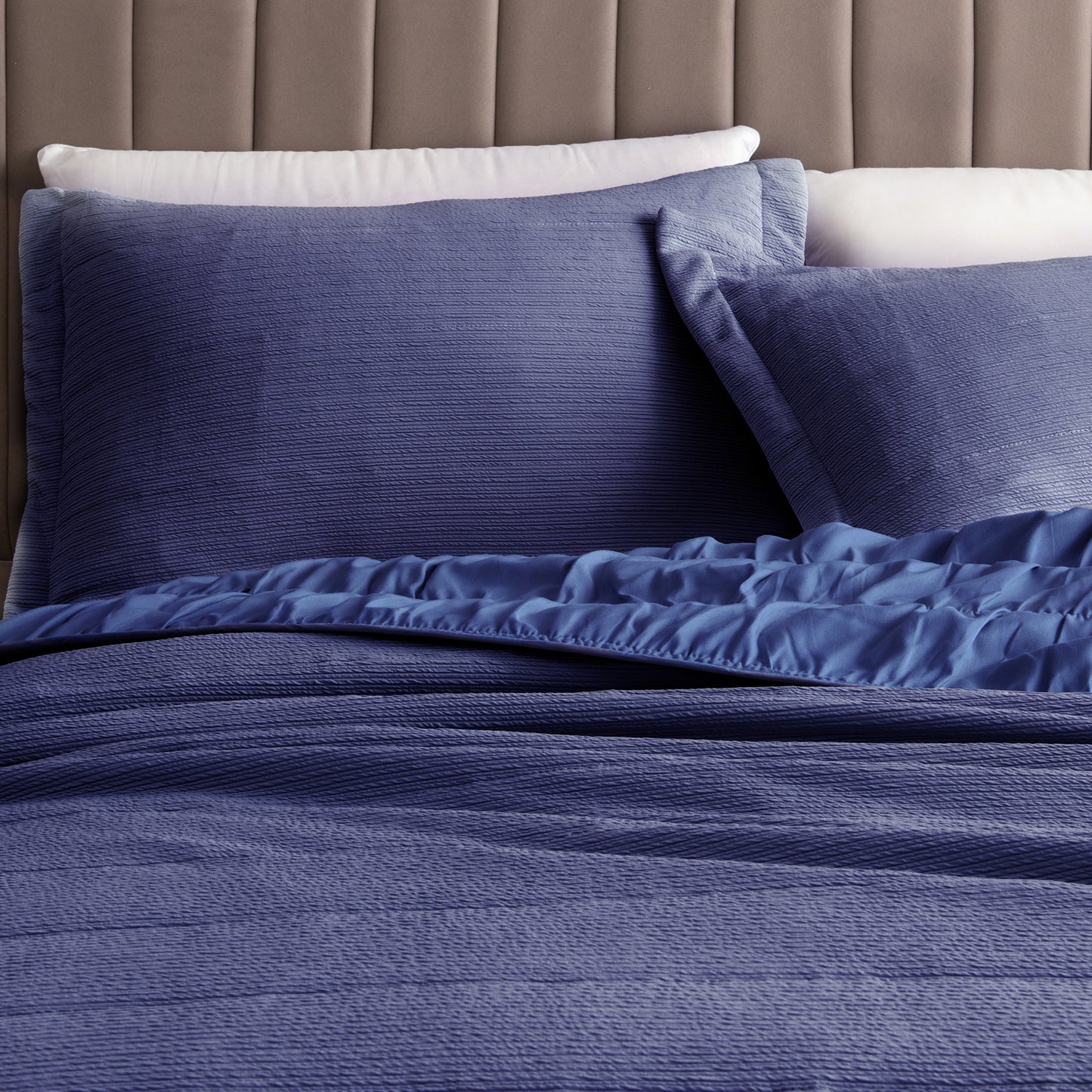 3 Piece Textured Striped Quilt Set - Ellie Collection