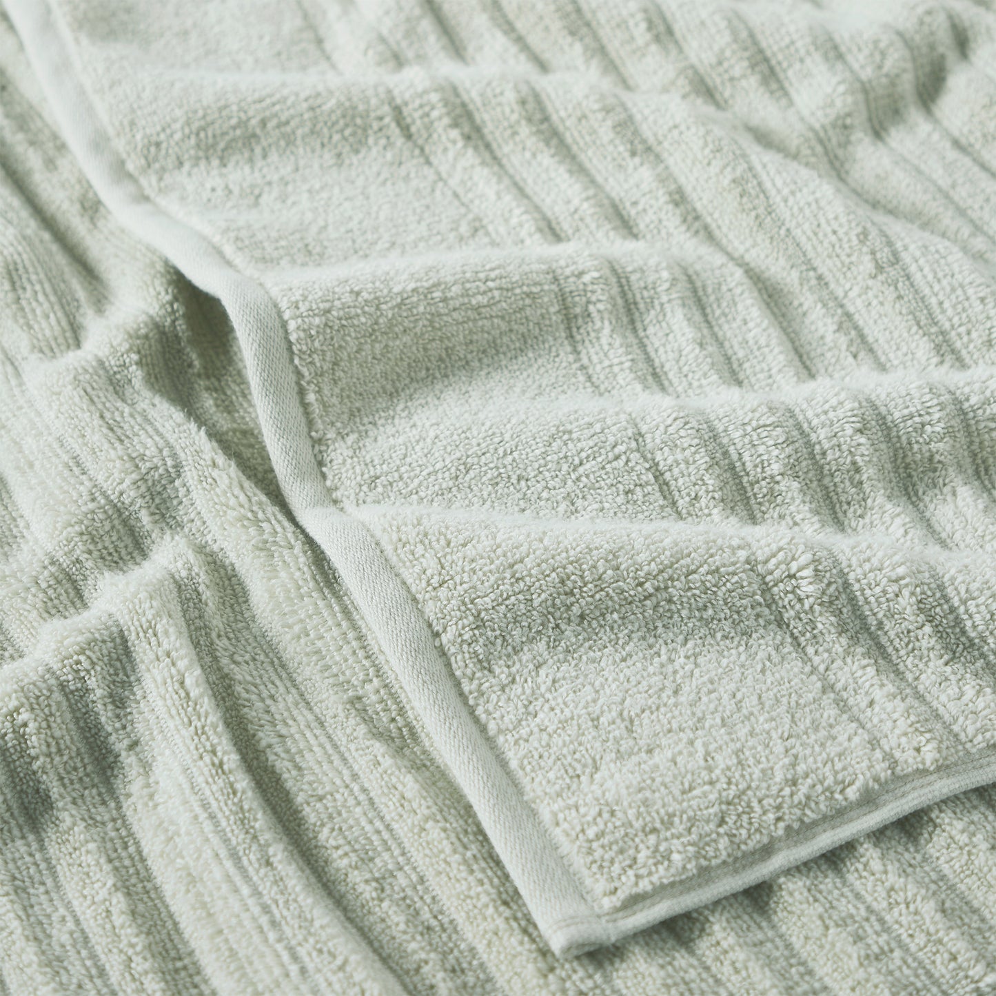 4 Pack Combed Cotton Bath Towels - Karina Collection