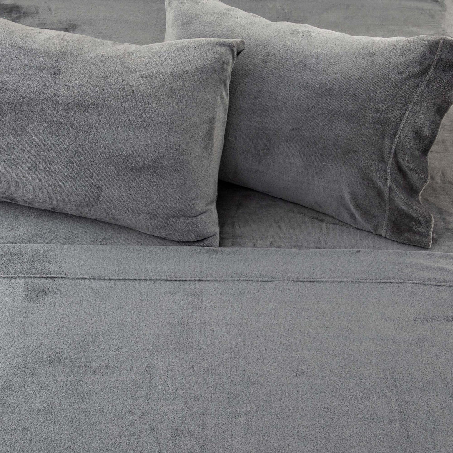 4-Piece Solid Plush Sheet - Velvet Luxe Collection